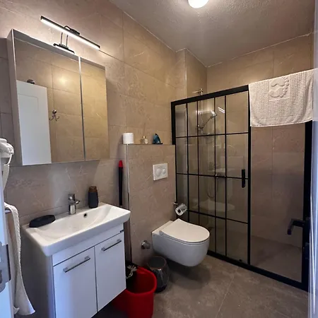 Carian Trail Evdatca - Kargi Bay, Close To アパート