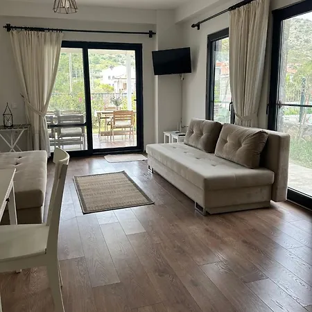 Carian Trail Evdatca - Kargi Bay, Close To Апартаменты *