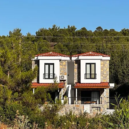 Carian Trail Evdatca - Kargi Bay, Close To Апартаменты